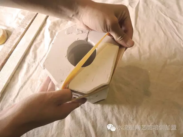 1475204145497159.png f735b4d_愛奇藝.png