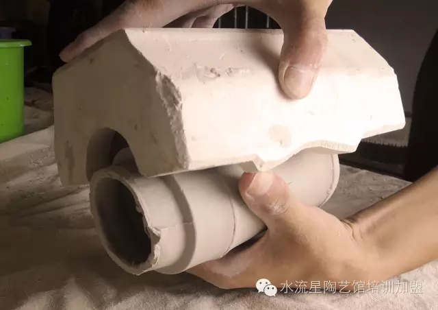 1475206045837288.png effc33d_愛奇藝.png