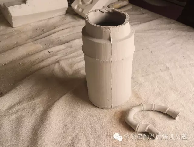 1475206173410239.png 56d8629_愛奇藝.png