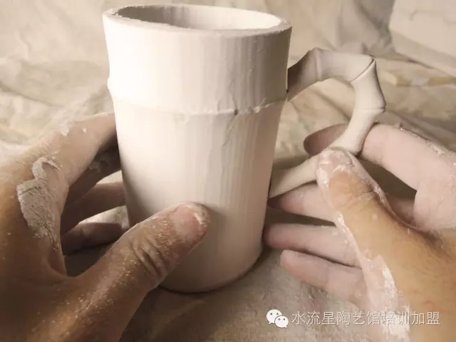 1475206304537002.png 85265f9_愛奇藝.png