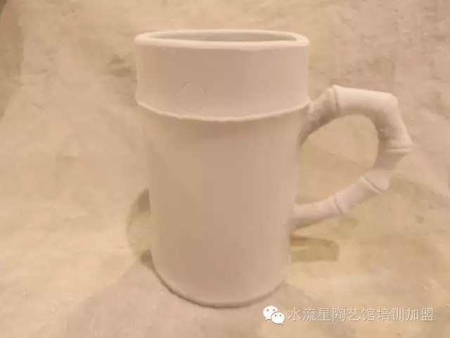 1475206468675287.png 82d96c5_愛奇藝(1).png