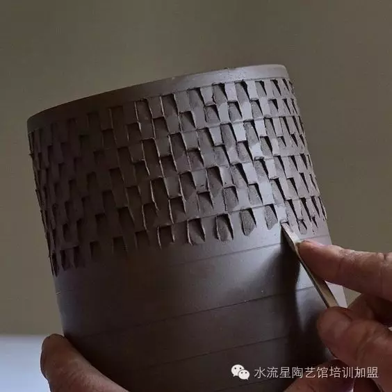 1475207672748101.png 5e3f527_愛(ài)奇藝.png