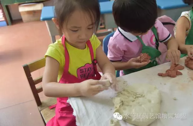 1476238215264559.png 5d4b02c_愛奇藝.png