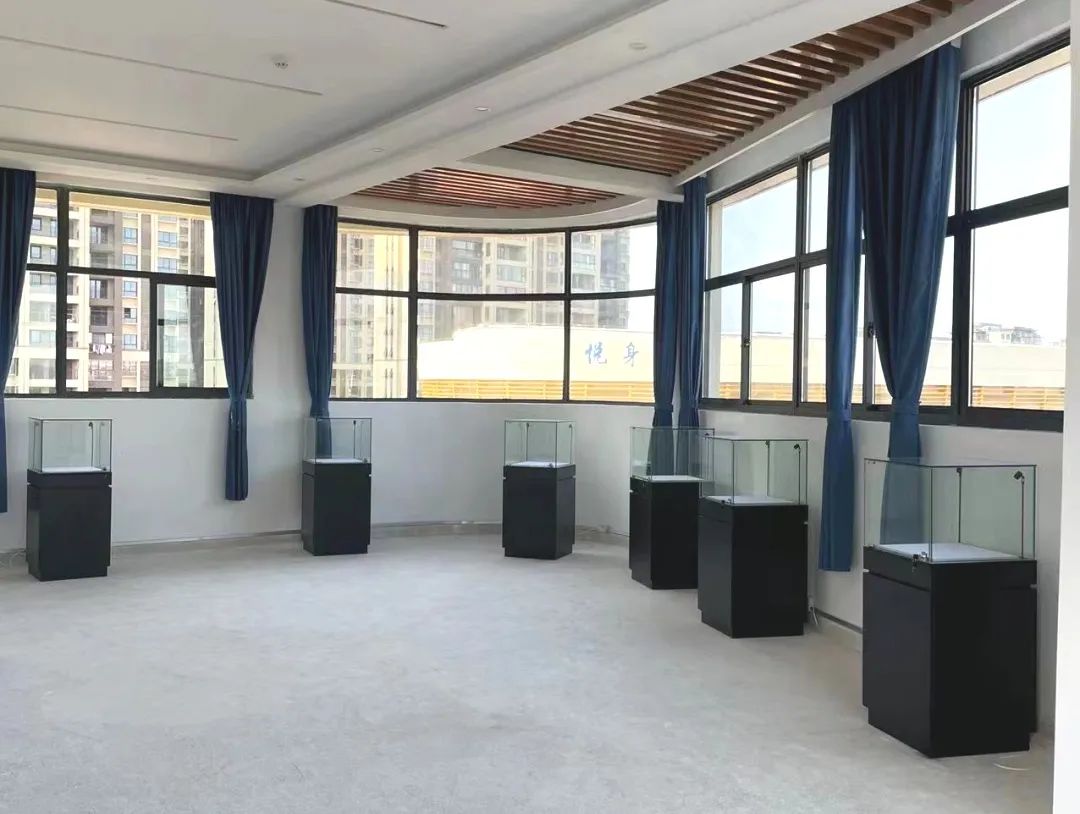 1665624099765598.jpg 1665624099765598.jpg